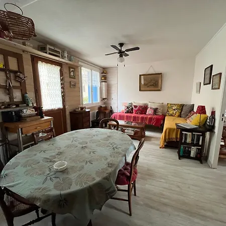 3 Pieces Avec Terrasse Et Wifi A Sete, 4 Couchages - Fr-1-338-596 Apartment